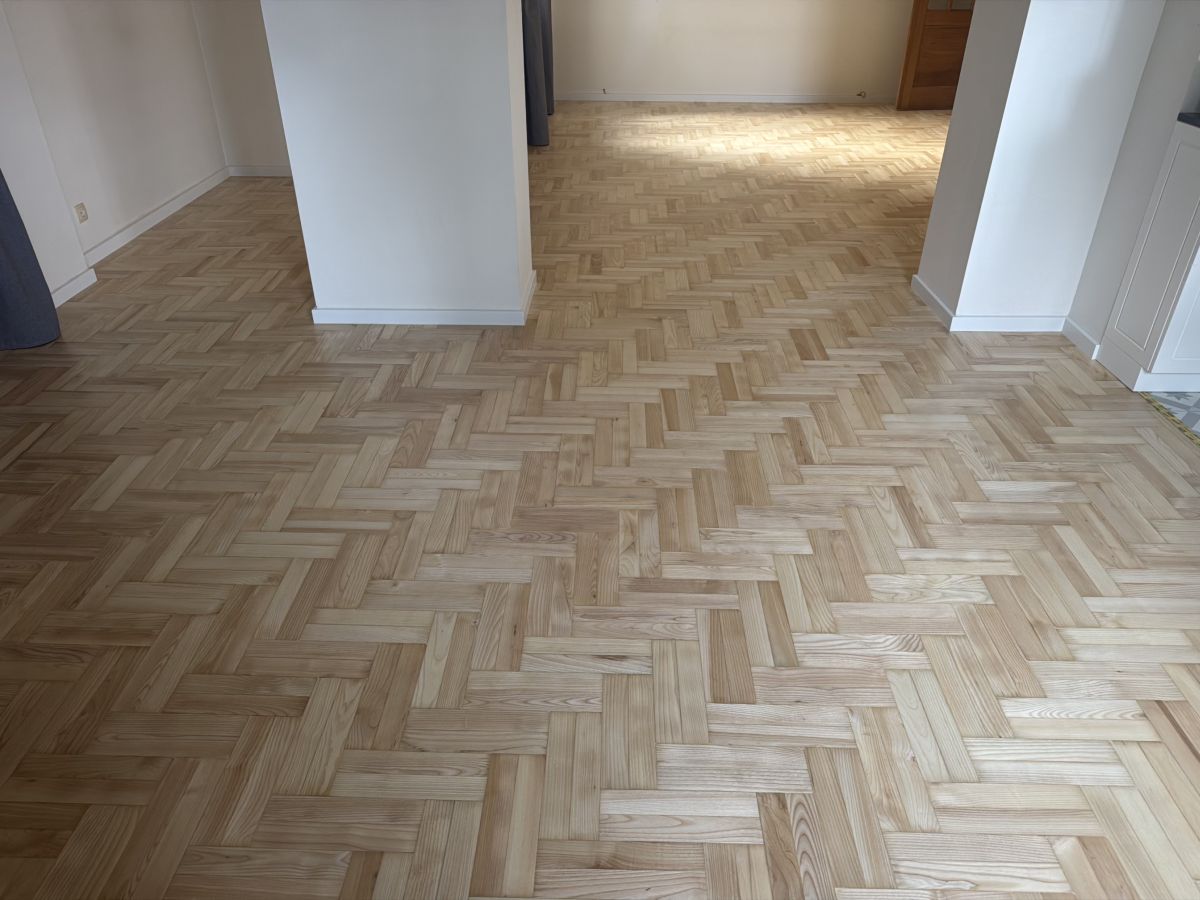 Biale Listwy Mdf Parkiet Jesionowy 04