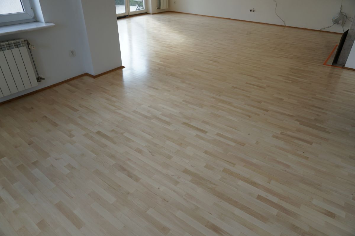 Cyklinowanie I Lakierowanie Parkietu Jaworowego 09
