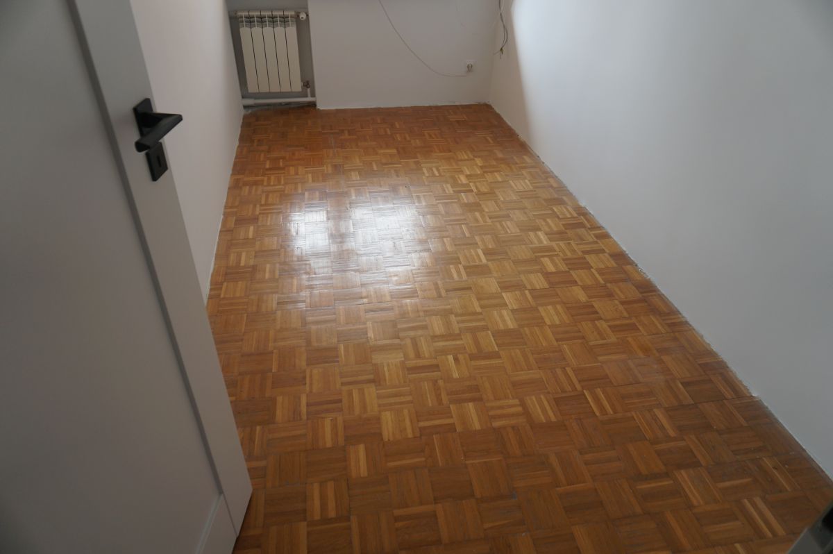 Cyklinowanie Oraz Lakierowanie Mozaiki Drewnianej 04