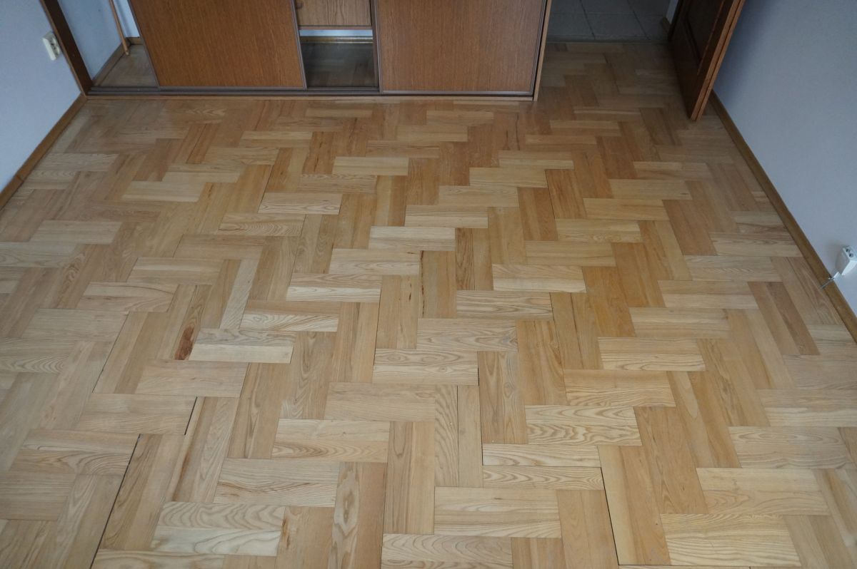 Jesion Odzyskał Swój Kolor