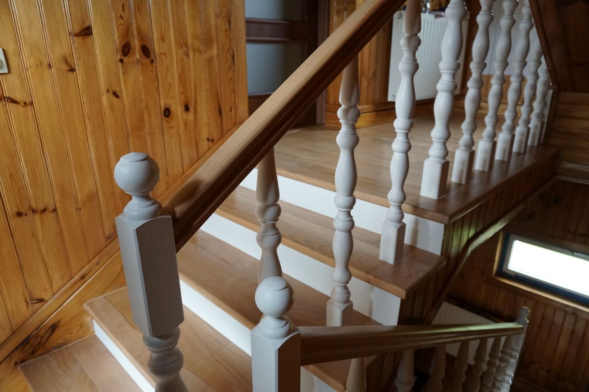 Renowacja Schodow Przed I Po 07