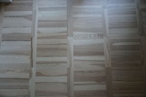 Imgi 8 Jesion Ii Klasa Kolorowy Surowe Drewno Z Podbieleniem 07 300X200