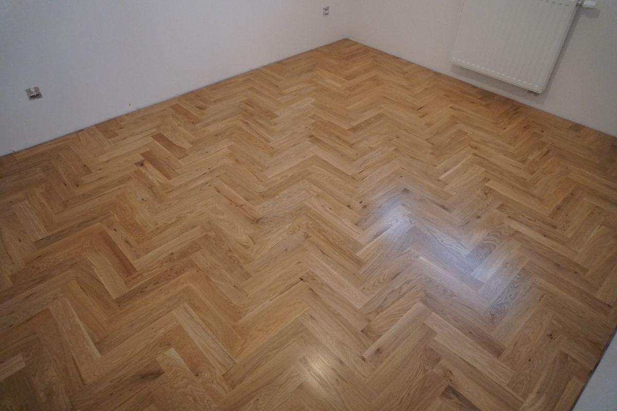 Klasyczny Parkiet Dab 05