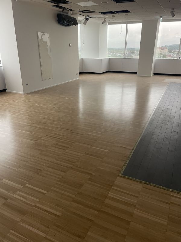 Parkiet przemysłowy dębowy