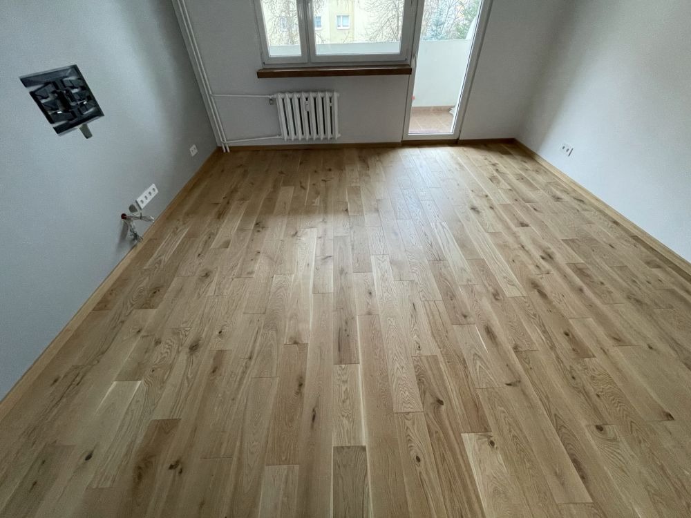 Imgi 14 Ukladanie Deski Debowej Lakierowanej 04